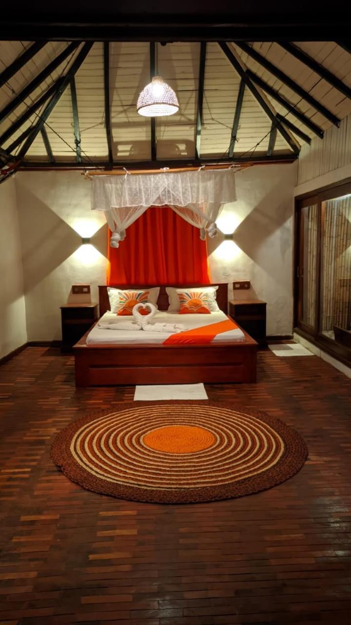 Ampazony Oasis Lodge Махадзанга Екстер'єр фото