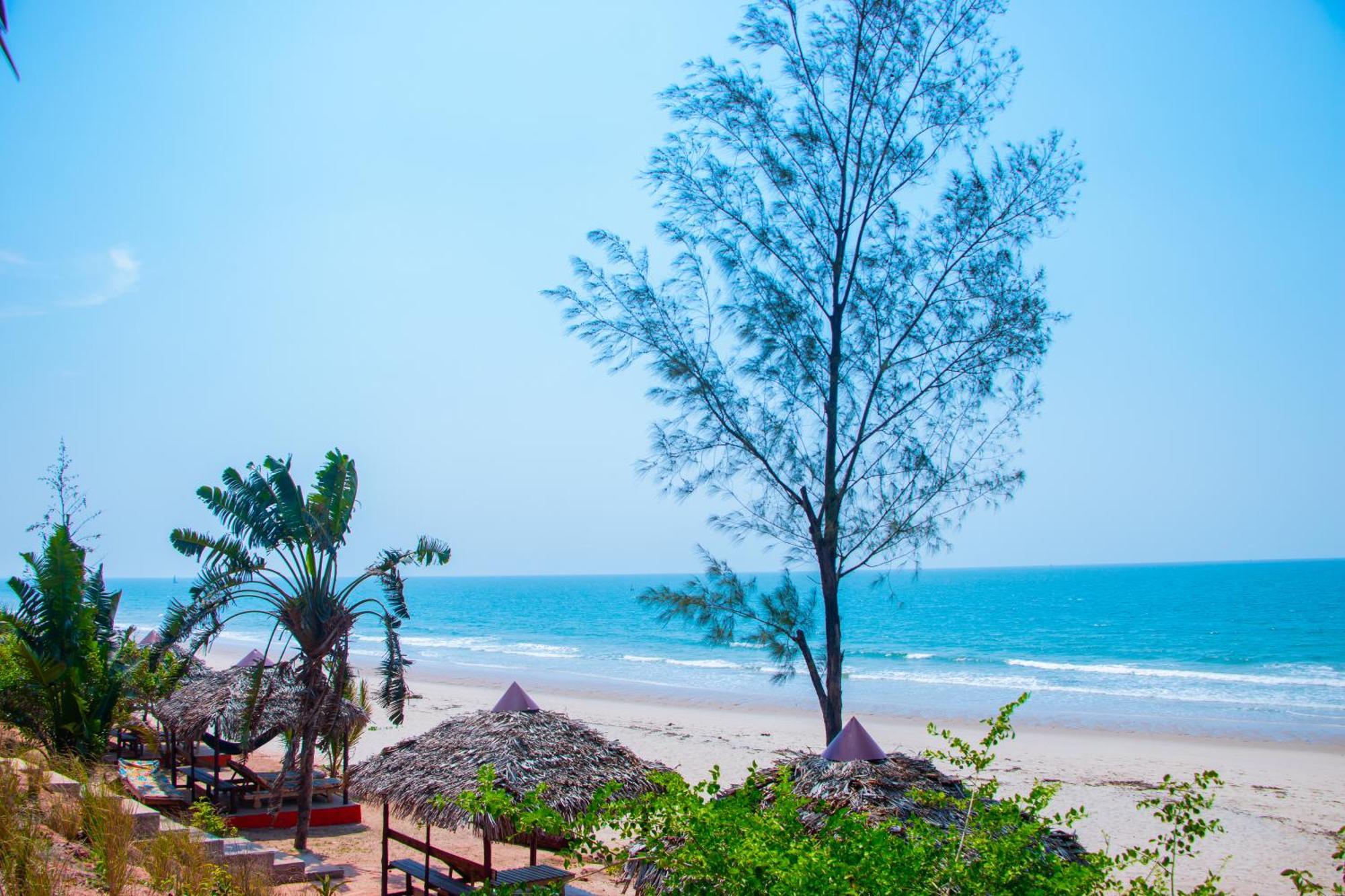 Ampazony Oasis Lodge Махадзанга Екстер'єр фото